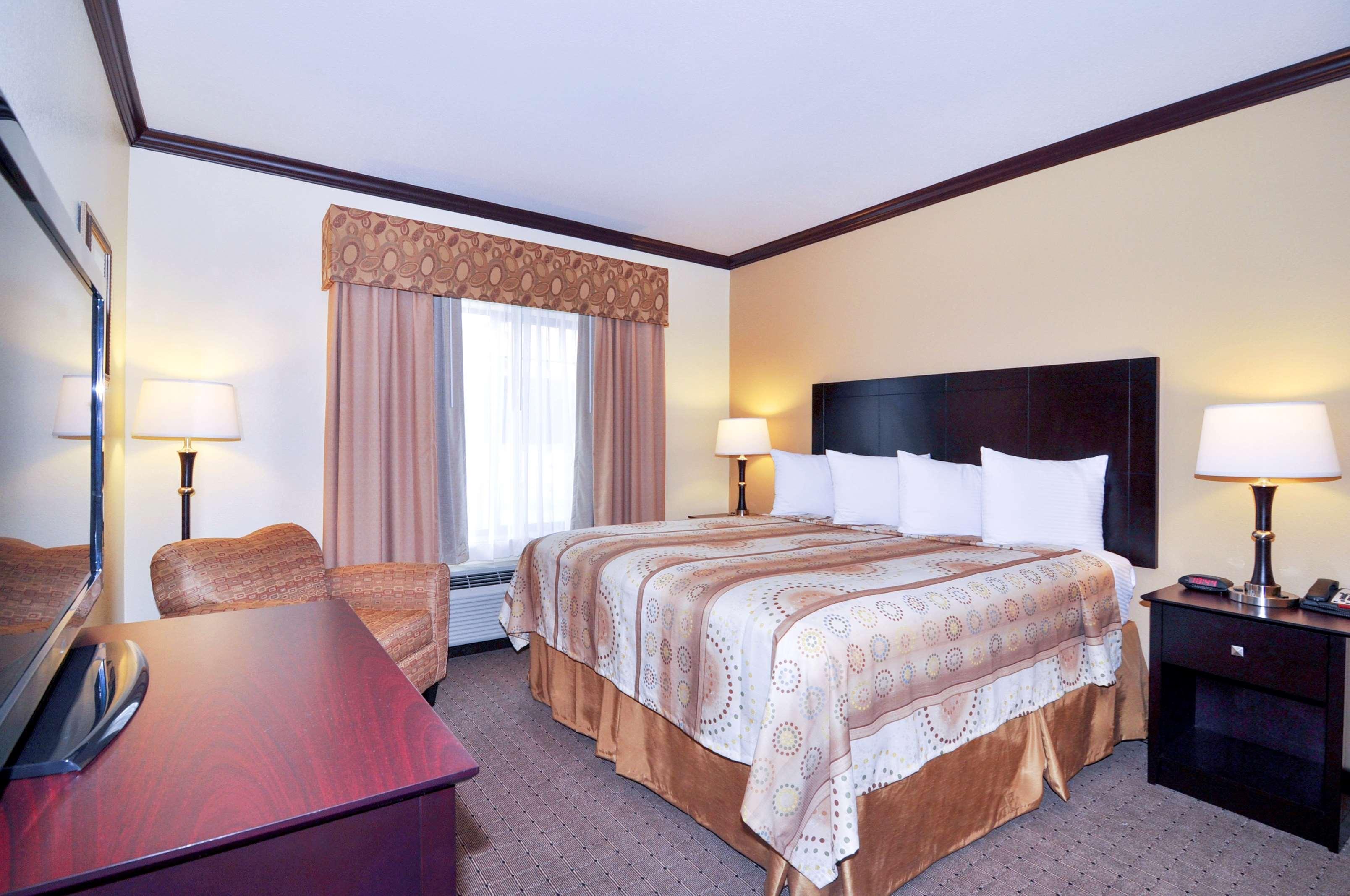 Best Western Plus Royal Mountain Inn & Suites Athens Exterior foto